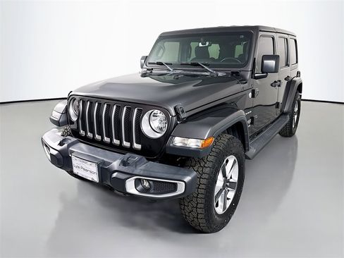 Used 2019 Jeep Wrangler Unlimited Sahara image 1
