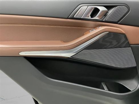 Used 2020 BMW X7 xDrive40i w/ Premium Package image 11