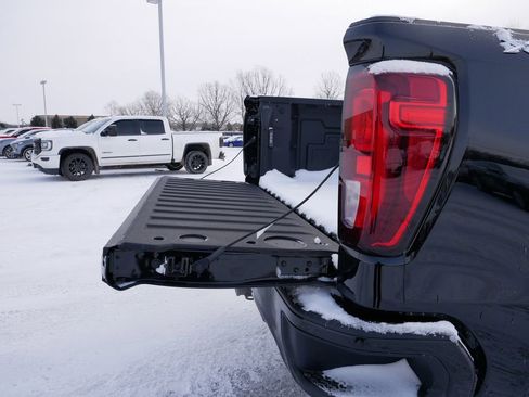 New 2026 GMC Sierra 1500 Elevation image 6