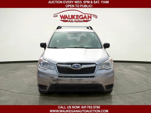 Used 2014 Subaru Forester 2.5i AWD/4WD image 2