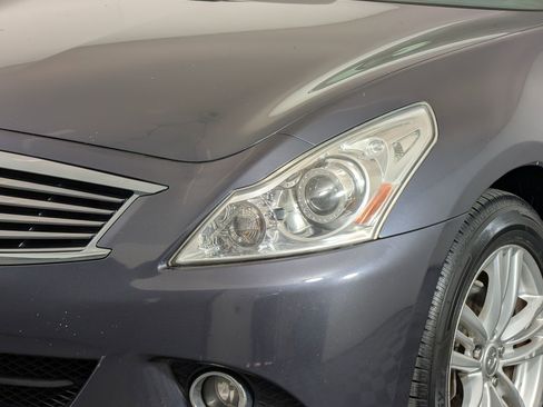 Used 2010 INFINITI G37 x w/ Premium Pkg image 13