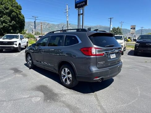 Used 2024 Subaru Ascent Premium w/ Convenience Package AWD/4WD image 5
