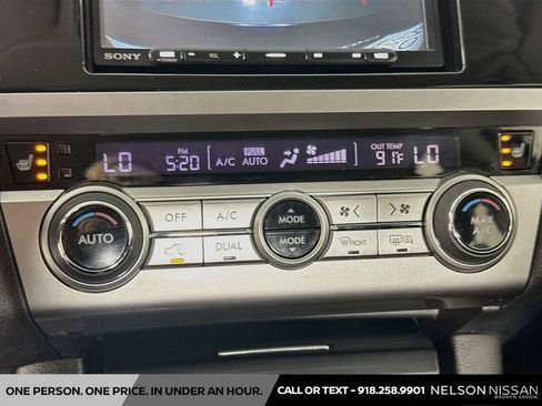 Used 2016 Subaru Legacy 2.5i Premium AWD/4WD image 16