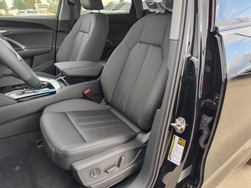 New 2026 Audi Q5 Premium Plus AWD/4WD image 6
