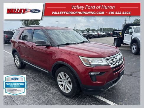 Used 2018 Ford Explorer XLT w/ Equipment Group 202A AWD/4WD image 1