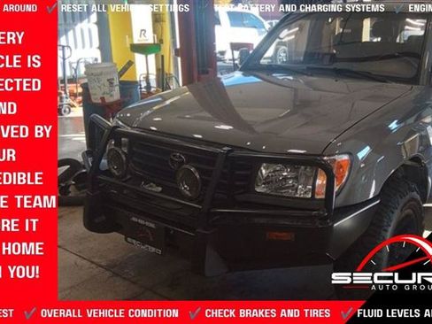 Used 2001 Toyota Land Cruiser AWD/4WD image 33
