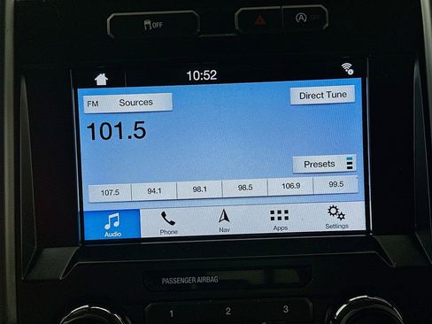 Used 2018 Ford F150 XLT w/ Equipment Group 302A Luxury AWD/4WD image 17