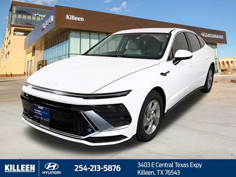 Used 2025 Hyundai Sonata SE image 4