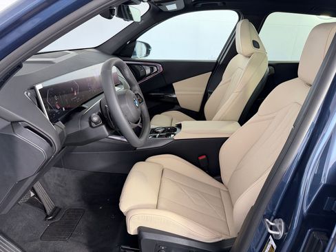 Used 2026 BMW X3 xDrive30i w/ Convenience Package AWD/4WD image 5