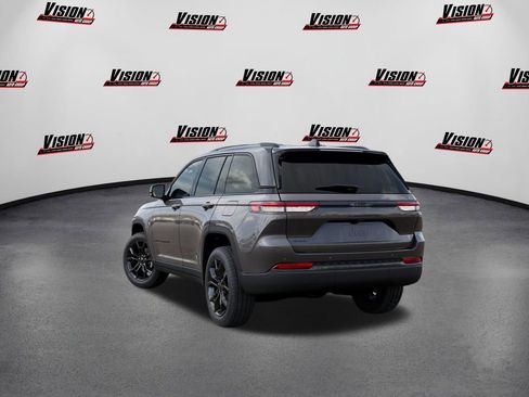 New 2025 Jeep Grand Cherokee Limited AWD/4WD image 3