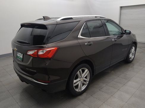 Used 2020 Chevrolet Equinox Premier AWD/4WD image 10