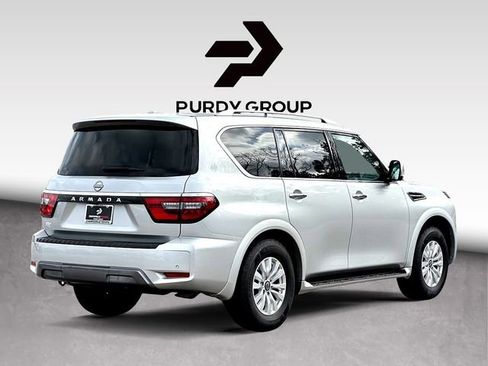 Used 2024 Nissan Armada SV image 8