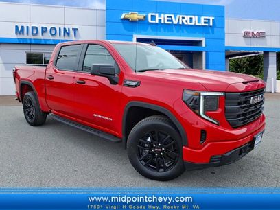New 2026 GMC Sierra 1500 Pro w/ Graphite Edition