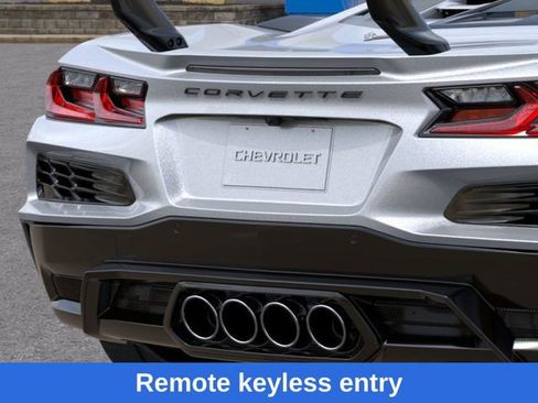 New 2026 Chevrolet Corvette ZR1 w/ ZR1 Carbon Fiber Aero Package image 15