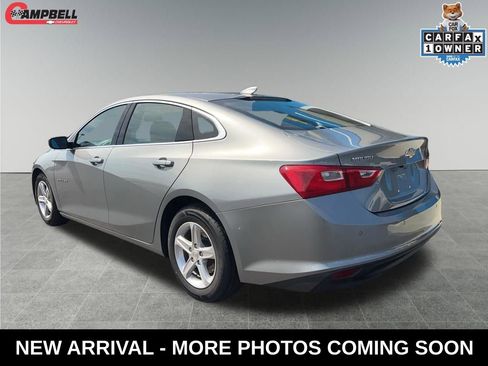 Used 2024 Chevrolet Malibu LT image 3
