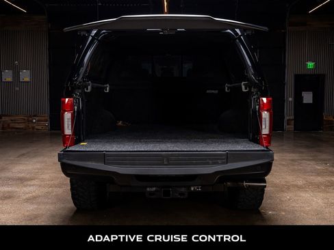 Used 2022 Ford F250 Platinum image 8