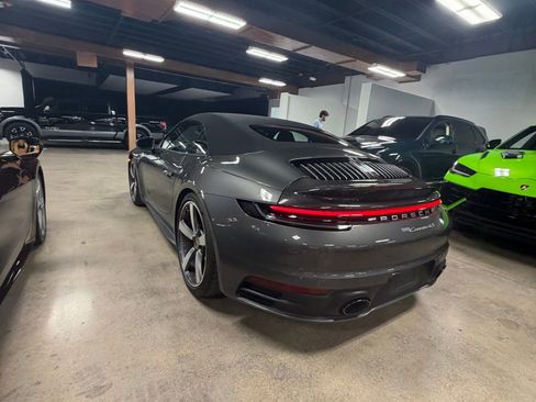 Used 2020 Porsche 911 Carrera 4S AWD/4WD image 6