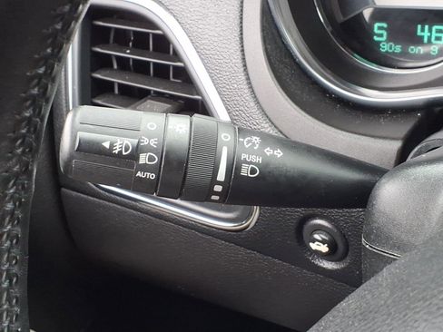 Used 2013 Chrysler 200 Limited w/ Sun/Sound Group image 20