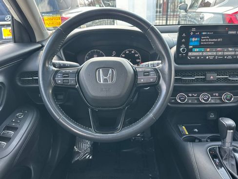 Used 2023 Honda HR-V EX-L image 18
