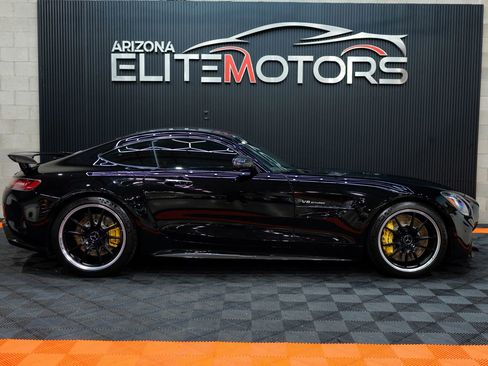 Used 2018 Mercedes-Benz AMG GT R image 13