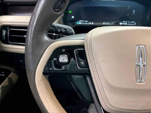 Used 2022 Lincoln Aviator Reserve w/ Equipment Group 201A image 19