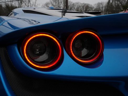 Used 2021 Ferrari F8 Tributo RWD image 90