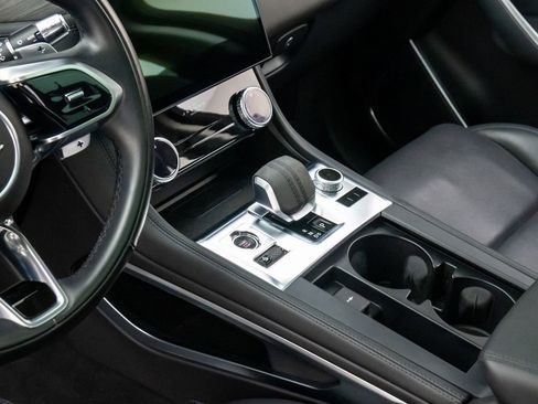 Used 2022 Jaguar F-PACE S image 13