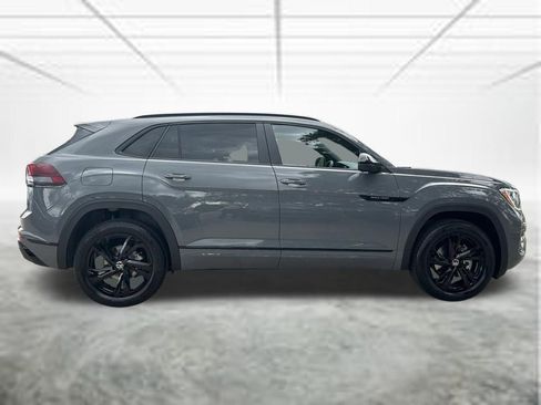 New 2026 Volkswagen Atlas Cross Sport SEL R-Line AWD/4WD image 6