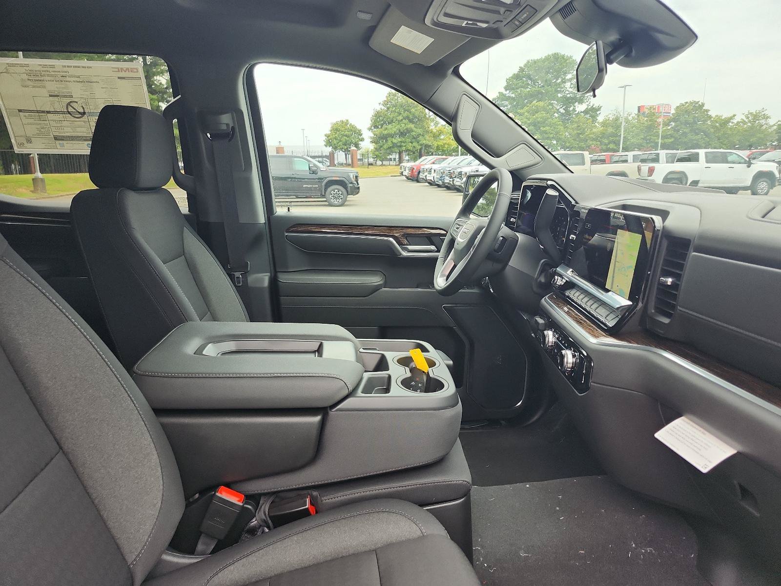 New 2026 GMC Sierra 1500 SLE AWD/4WD image 8