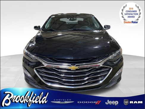 Used 2023 Chevrolet Malibu LT w/ Driver Confidence Package image 2