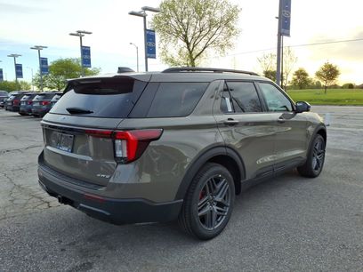 New 2026 Ford Explorer ST-Line w/ ST-Line Street Pack