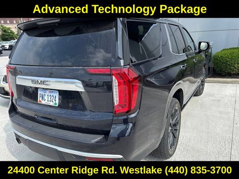 Used 2023 GMC Yukon Denali w/ Denali Reserve Package AWD/4WD image 12