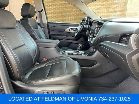 Used 2020 Chevrolet Traverse LT w/ LT Premium Package FWD image 37