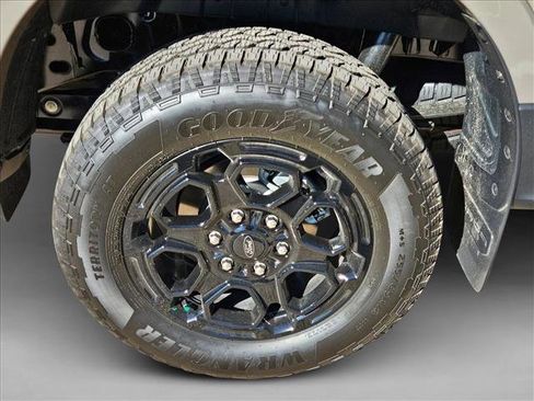 New 2025 Ford Ranger XLT image 10