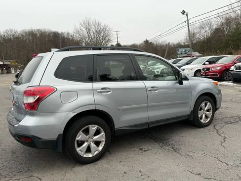 Used 2016 Subaru Forester 2.5i Premium w/ All-Weather Package image 5