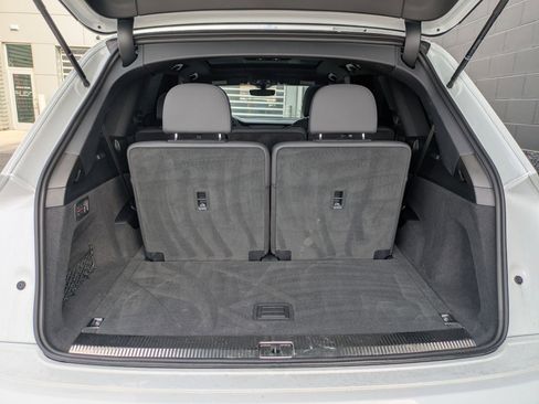 Certified 2025 Audi Q7 2.0T Premium w/ Convenience Plus Package image 27