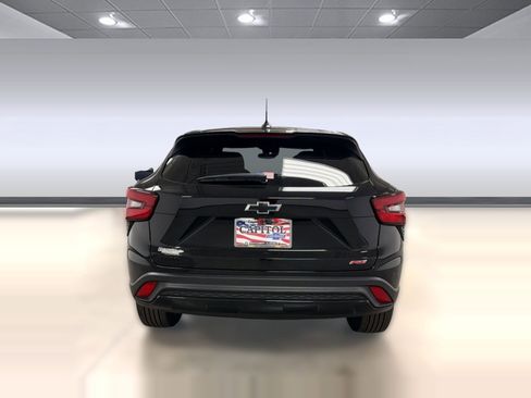 Used 2025 Chevrolet Trax RS w/ Driver Confidence Package FWD image 9