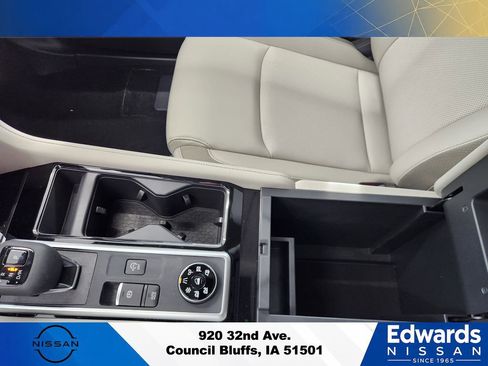 New 2026 Nissan Pathfinder SL AWD/4WD image 36