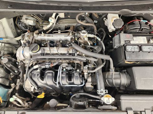 Used 2015 Kia Soul Base image 31