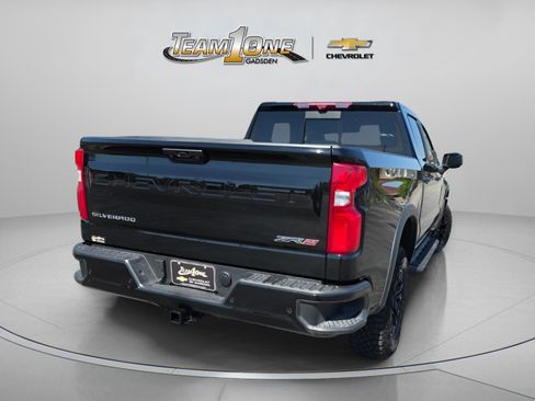 Used 2025 Chevrolet Silverado 1500 ZR2 w/ Technology Package AWD/4WD image 8
