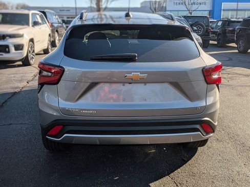 New 2026 Chevrolet Trax LT w/ Driver Confidence Package image 7