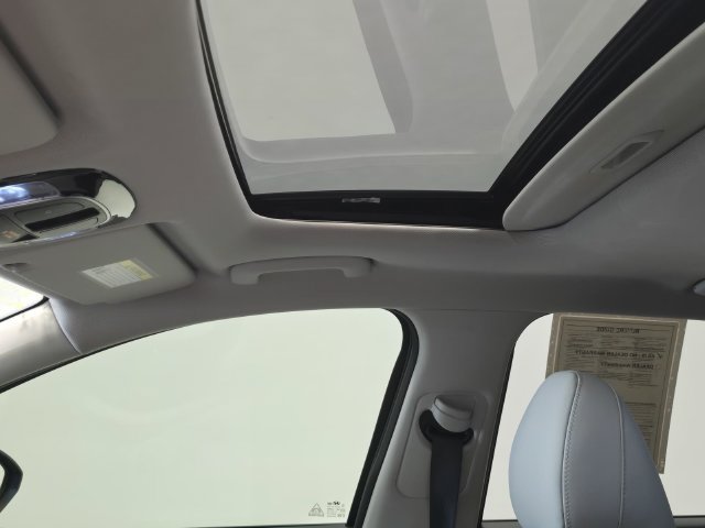 Used 2025 Hyundai Tucson SEL FWD image 19