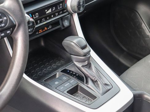 Certified 2024 Toyota RAV4 XLE image 21