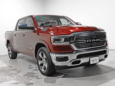 Used 2019 RAM 1500 Laramie AWD/4WD image 30