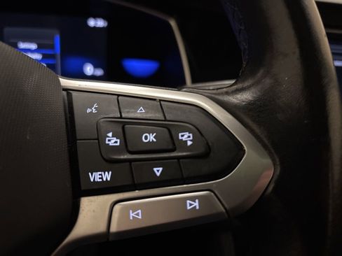 Used 2023 Volkswagen Jetta SE image 15