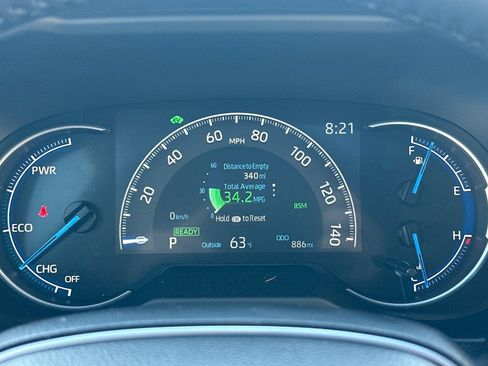 Used 2025 Toyota RAV4 XLE image 28