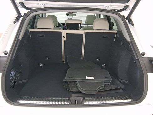 Certified 2025 Audi Q5 Premium Plus w/ Premium Plus image 26