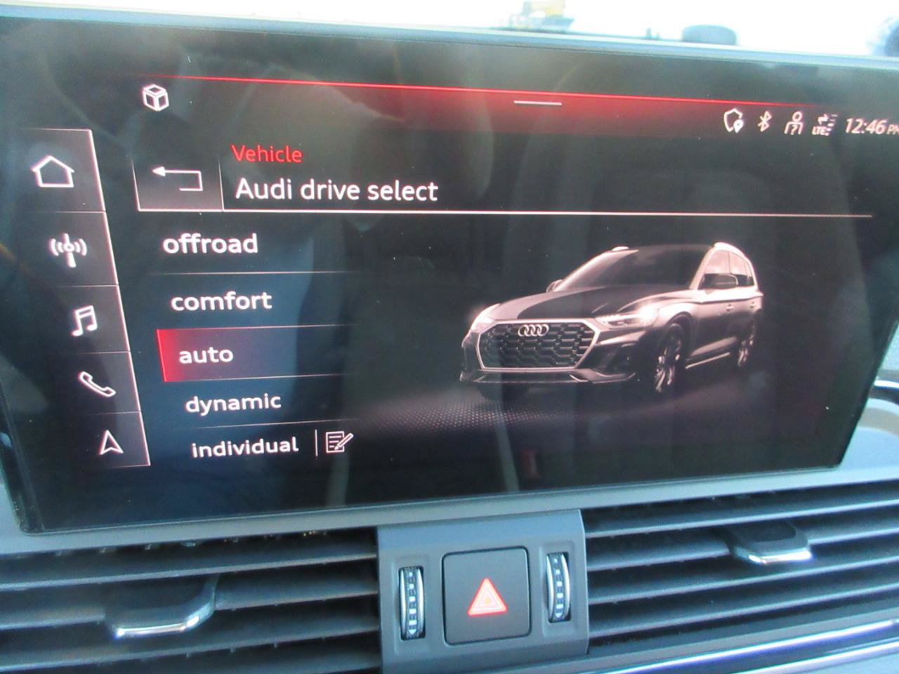 Used 2023 Audi Q5 2.0T Premium w/ Convenience Package AWD/4WD image 66
