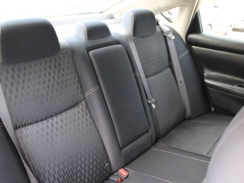 Used 2017 Nissan Altima 2.5 SV FWD image 11