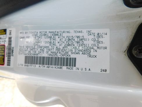 Used 2014 Toyota Tacoma 2WD Access Cab image 33